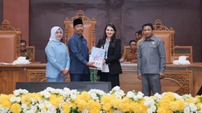 Dari Jalan Raya ke Ribuan Rumah ASN, Ini Rencana Besar APBD-P 2025 Versi Gubernur Malut