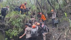 Tim SAR Temukan Pendaki Dukono Tewas, Dua WNA Masih Hilang